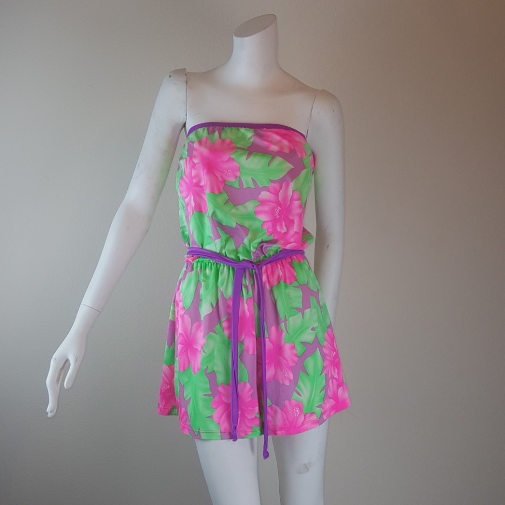 💞💞💞💕VIBRANT SUMMER SWIMSUIT XL💞💕💕